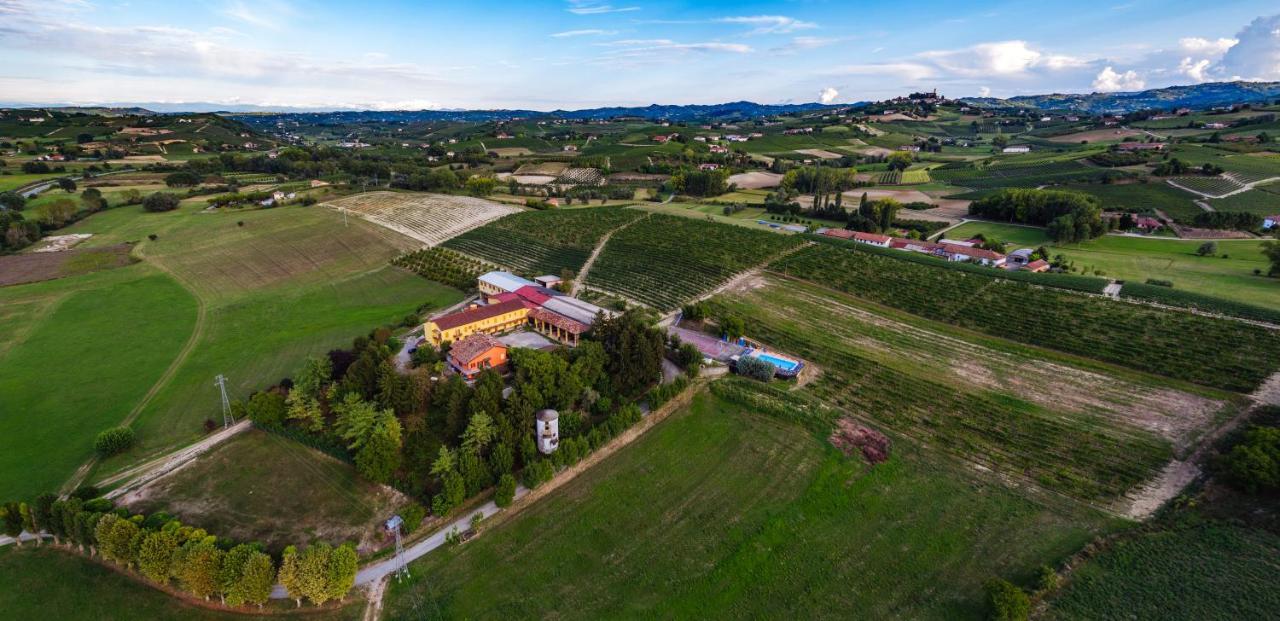 Agriturismo La Mussia Castelnuovo  Exterior photo